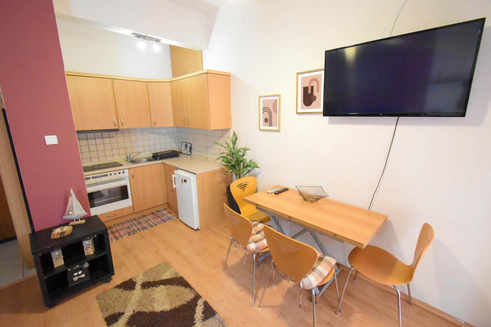 Center Studios カヴァラ 部屋 写真